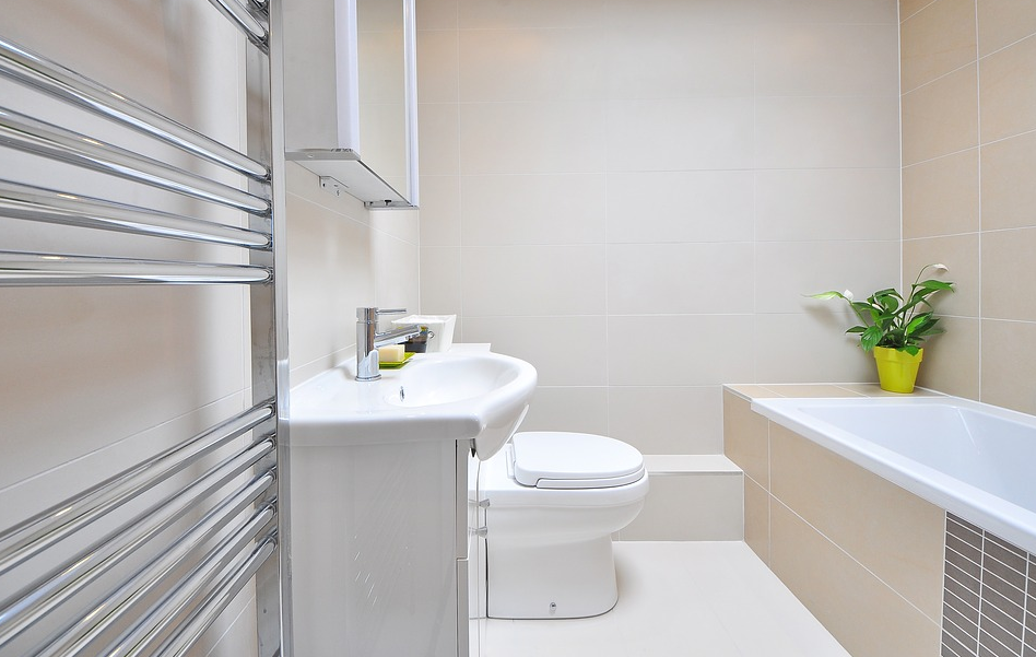 How to Go About Renovating a Home Bathroom