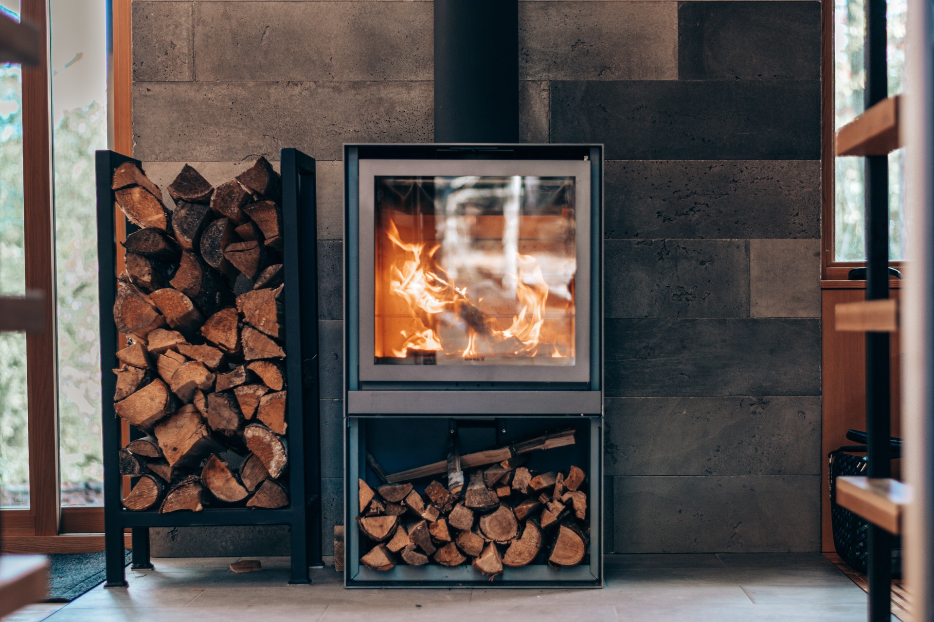 The Benefits of Having a Log Fire in Your Home During Winter